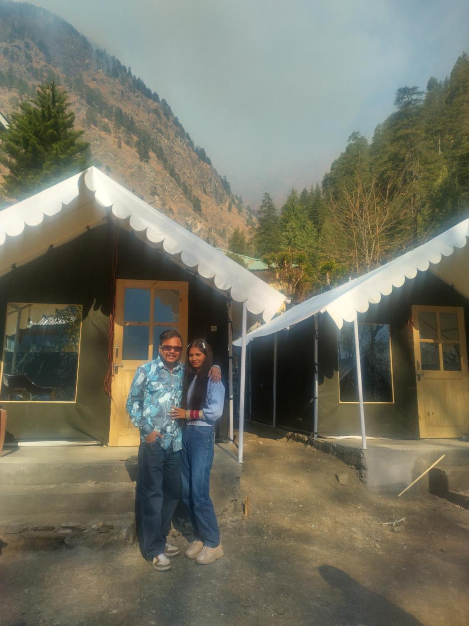 Negi Hill View Camping &Caffe Касол Екстериор снимка